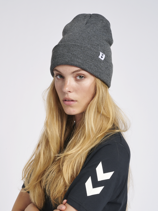 hmlLGC CARL BEANIE, 2006, model