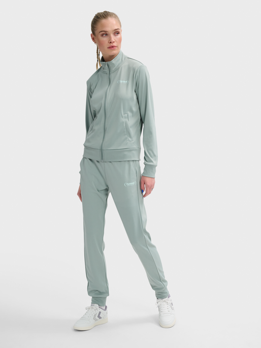hmlPAOLA POLY  TRACKSUIT SET, CHINOIS GREEN, model