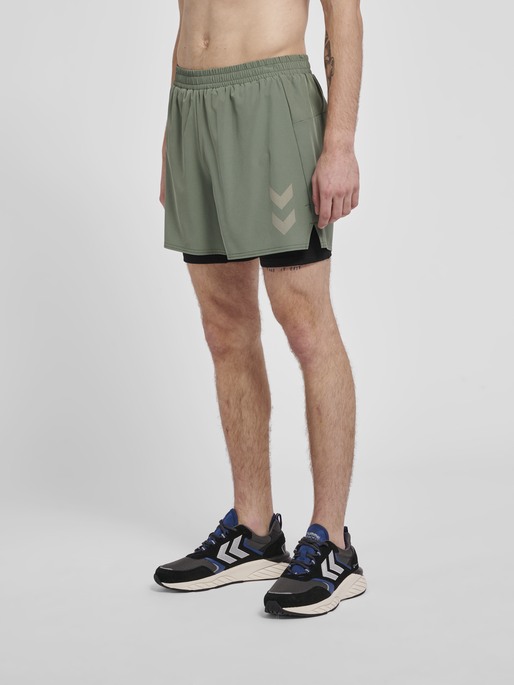 hummel MT FORCE 2 IN 1 SHORTS - LAUREL WREATH