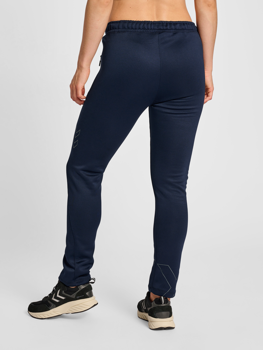hmlCIMA XK PANTS WOMAN, MARINE, model