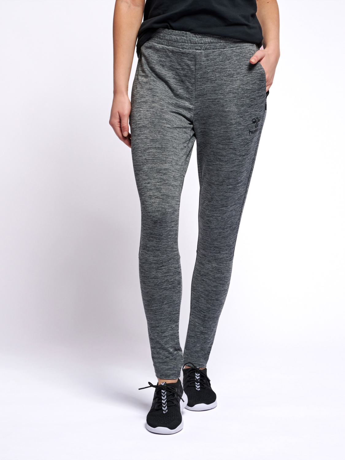 grey sweatpants tapered