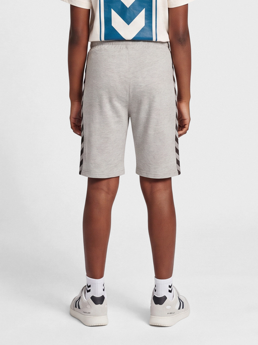 hmlMOVE CLASSIC KIDS SHORTS, GREY MELANGE, model