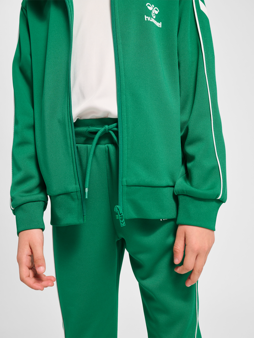 hmlTRACK TRACKSUIT, PEPPER GREEN, model