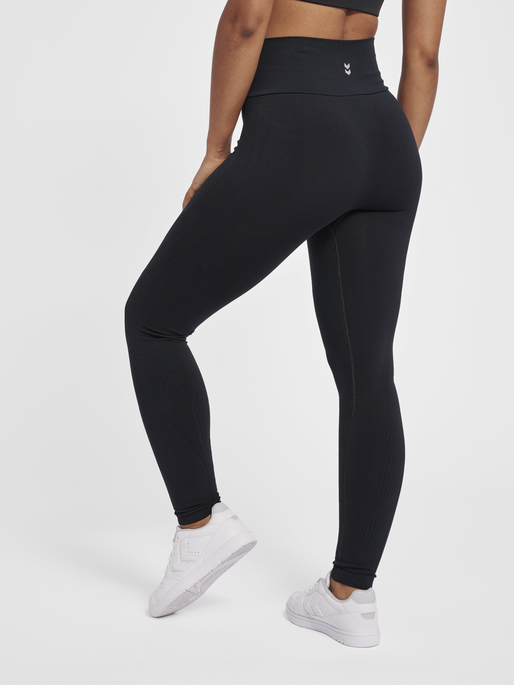 hmlMT FLOW SEAMLESS HW TIGHTS, BLACK, model