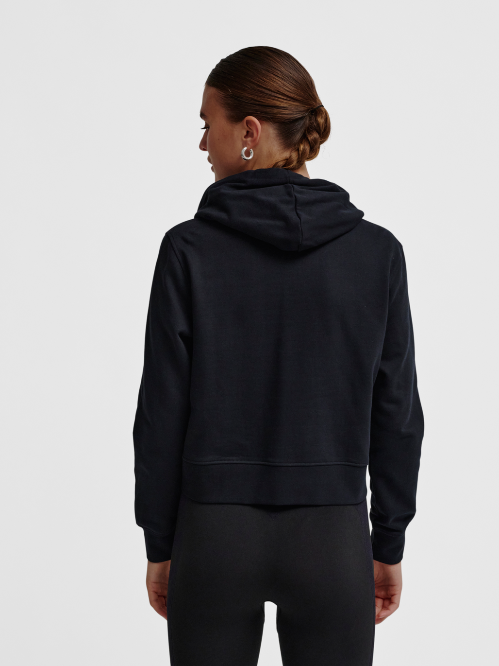 hummel ELEMENTAL SHORT HOODIE WOMAN BLACK hummel