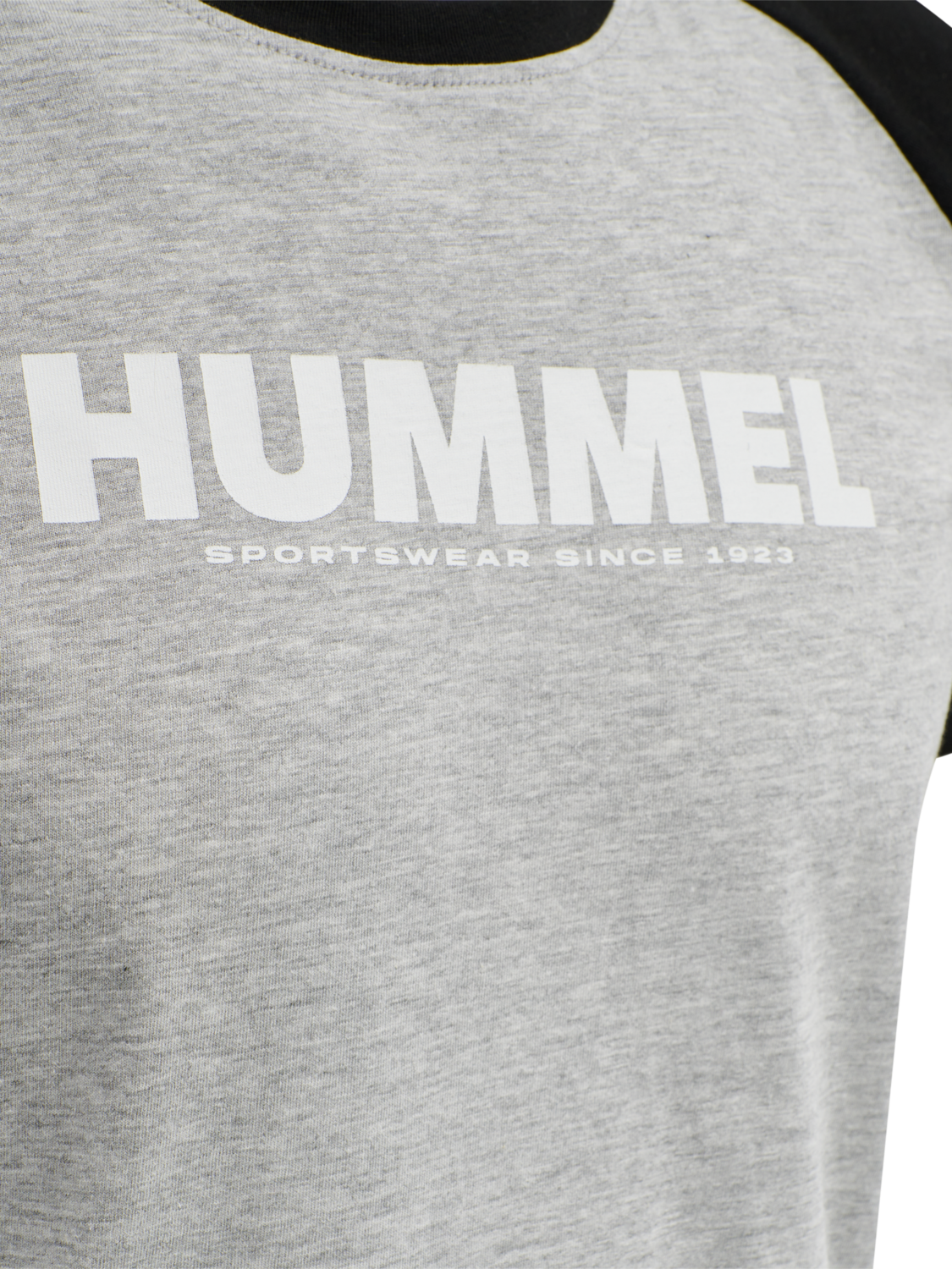 hmlLEGACY BLOCKED T-SHIRT, GREY MELANGE/BLACK, packshot