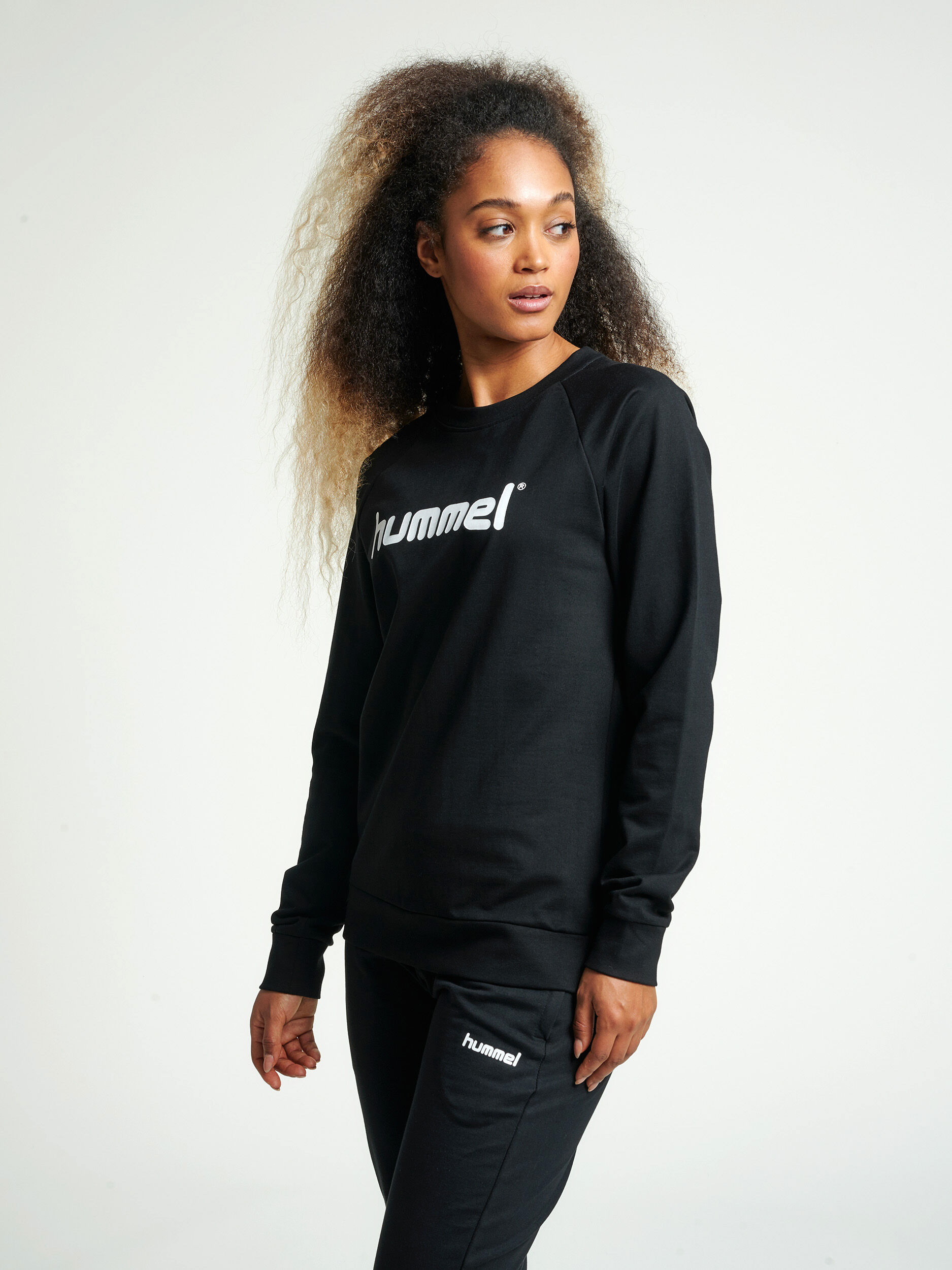 Hummel go hot sale cotton sweatshirt