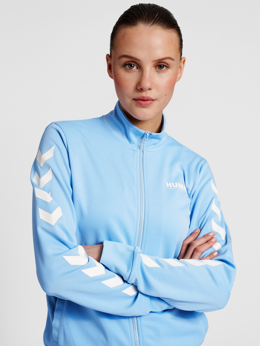 Hummel track top outlet