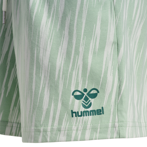 hmlSOPHIA SHORTS, SILT GREEN, packshot