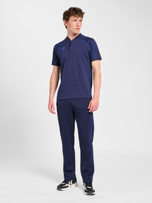 hmlMOVE 2.0 PANTS, MARINE, model