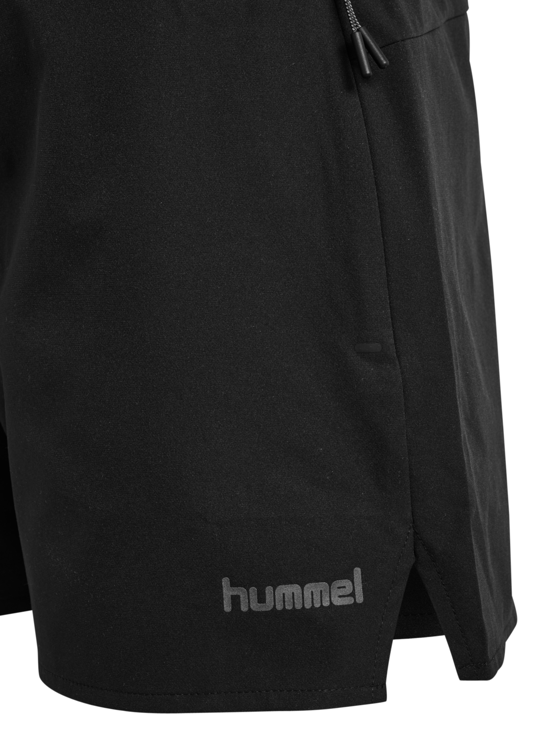 hmlTECH W SHORTS, BLACK, packshot