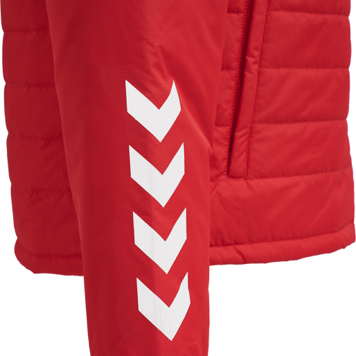 hmlPROMO SHORT BENCH JACKET, TRUE RED hmlPROMO SHORT BENCH JACKET, TRUE RED, packshot