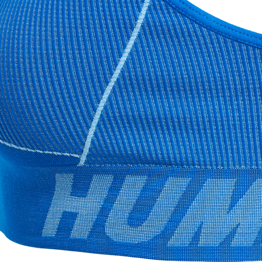 hmlTE CHRISTEL SEAMLESS SPORTS TOP, PLACID BLUE/LAPIS BLUE MELANGE hmlTE CHRISTEL SEAMLESS SPORTS TOP, PLACID BLUE/LAPIS BLUE MELANGE, packshot