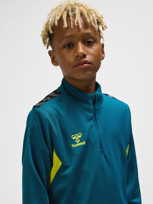 hmlAUTHENTIC HALF ZIP SWEAT KIDS, BLUE CORAL/SULPHUR SPRING, model