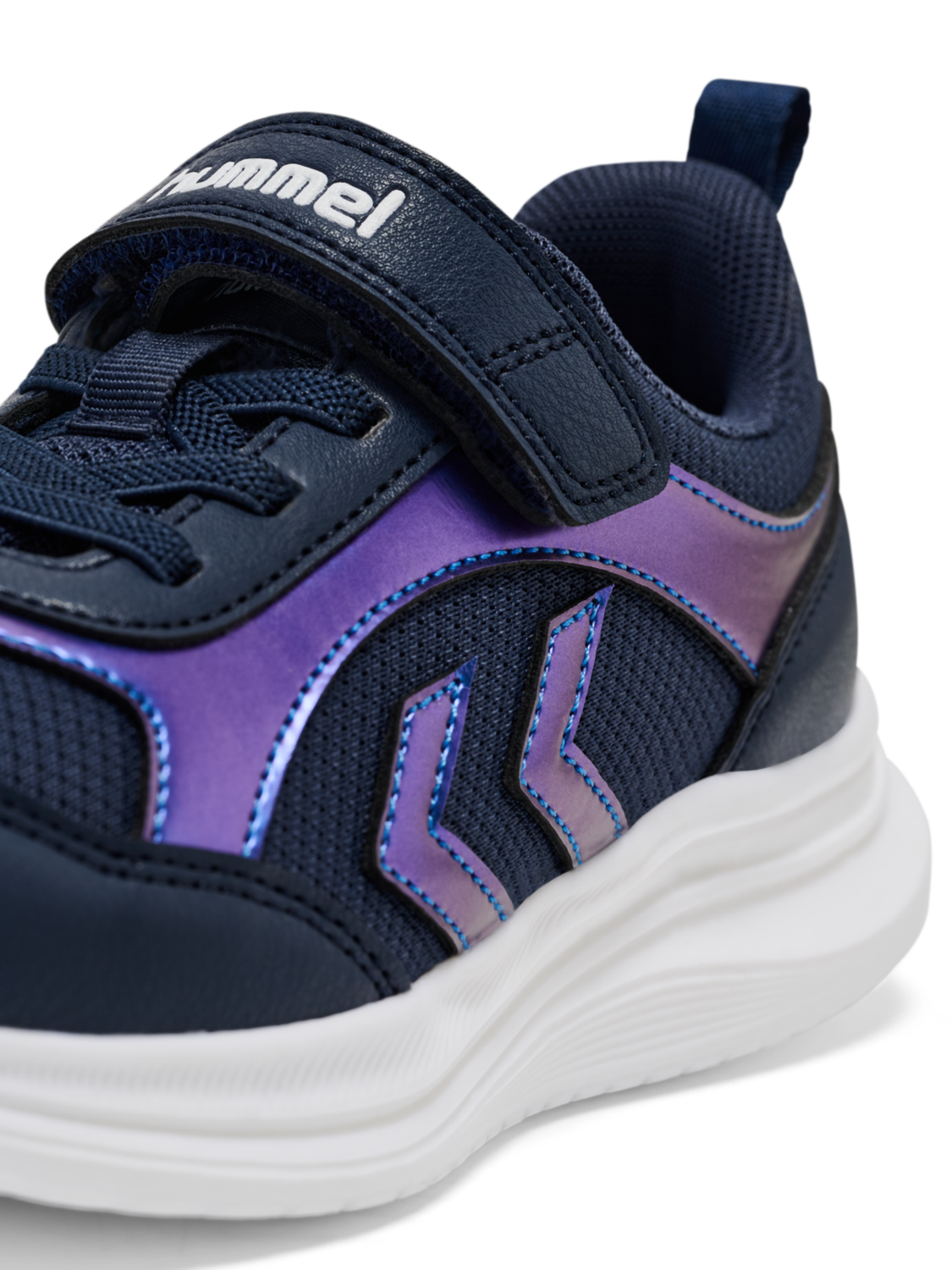 GLOW, BLACK IRIS, packshot