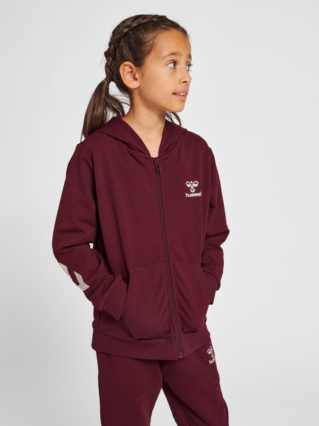 Hummel zip hoodie hotsell