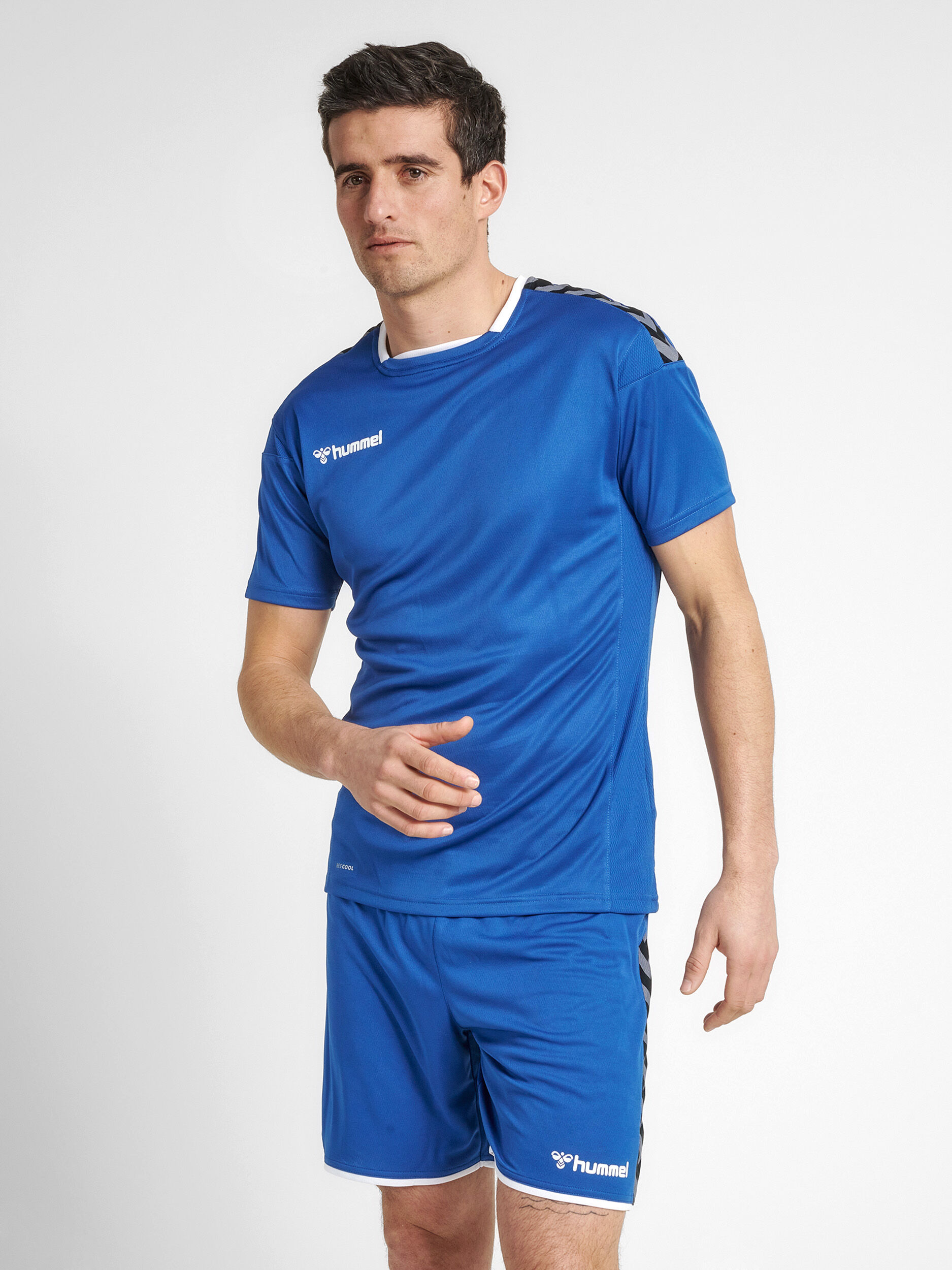 Hummel stay authentic shorts on sale
