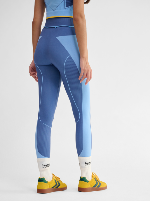 hmlSEAMLESS HIGH WAIST TIGHTS, DUTCH BLUE, model