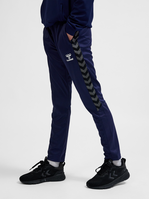 hmlAUTHENTIC TRAINING PANTS KIDS, MARINE, model