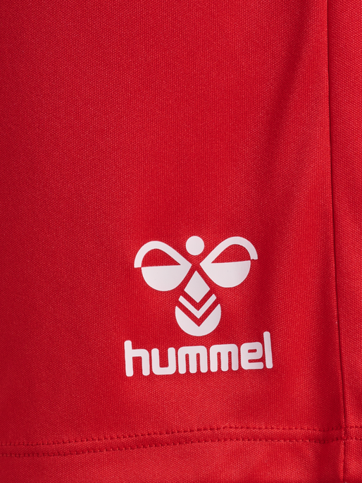 hmlESSENTIAL SHORTS WOMAN, TRUE RED hmlESSENTIAL SHORTS WOMAN, TRUE RED, packshot