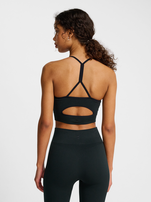 hmlHIIT SEAMLESS BRA, BLACK, model