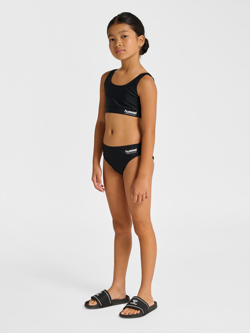 hmlJR SOLID BIKINI, BLACK, model
