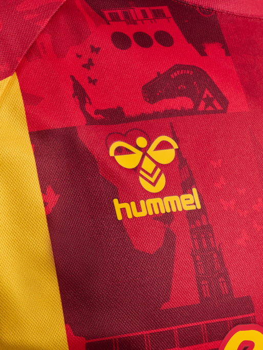 CSC 24/25 HOME JERSEY SS, TRUE RED/SPORTS YELLOW W/SPONS CSC 24/25 HOME JERSEY SS, TRUE RED/SPORTS YELLOW W/SPONS, packshot