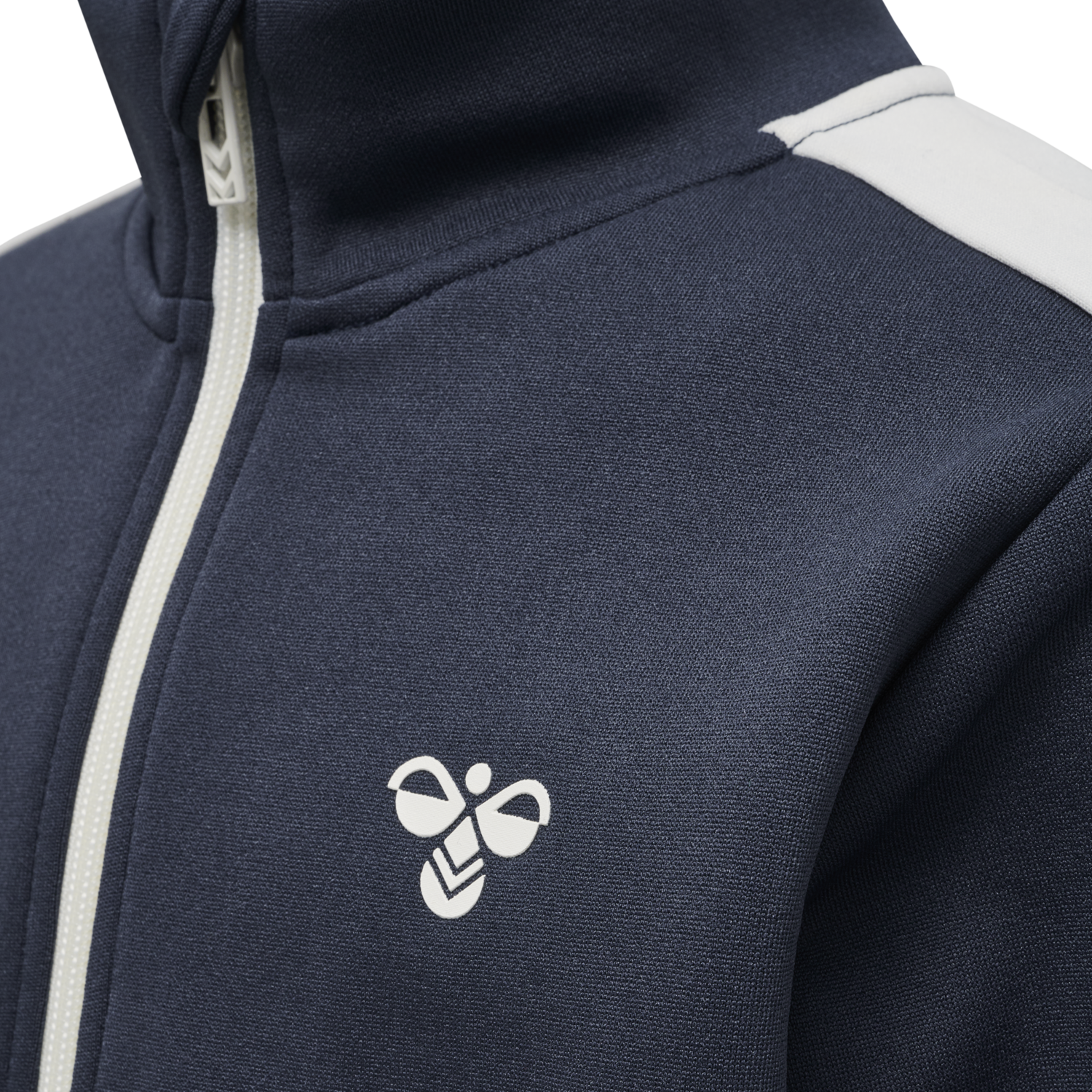 Hummel moba tracksuit Clearance
