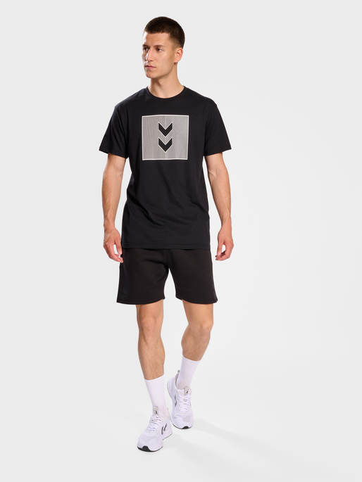 hmlACTIVE STRIPE CO TEE S/S, BLACK, model