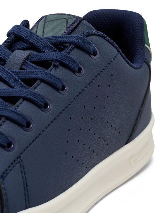 COURT LINE SN, BLACK IRIS COURT LINE SN, BLACK IRIS, packshot