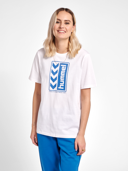hmlLGC BEN T-SHIRT, 9001, model