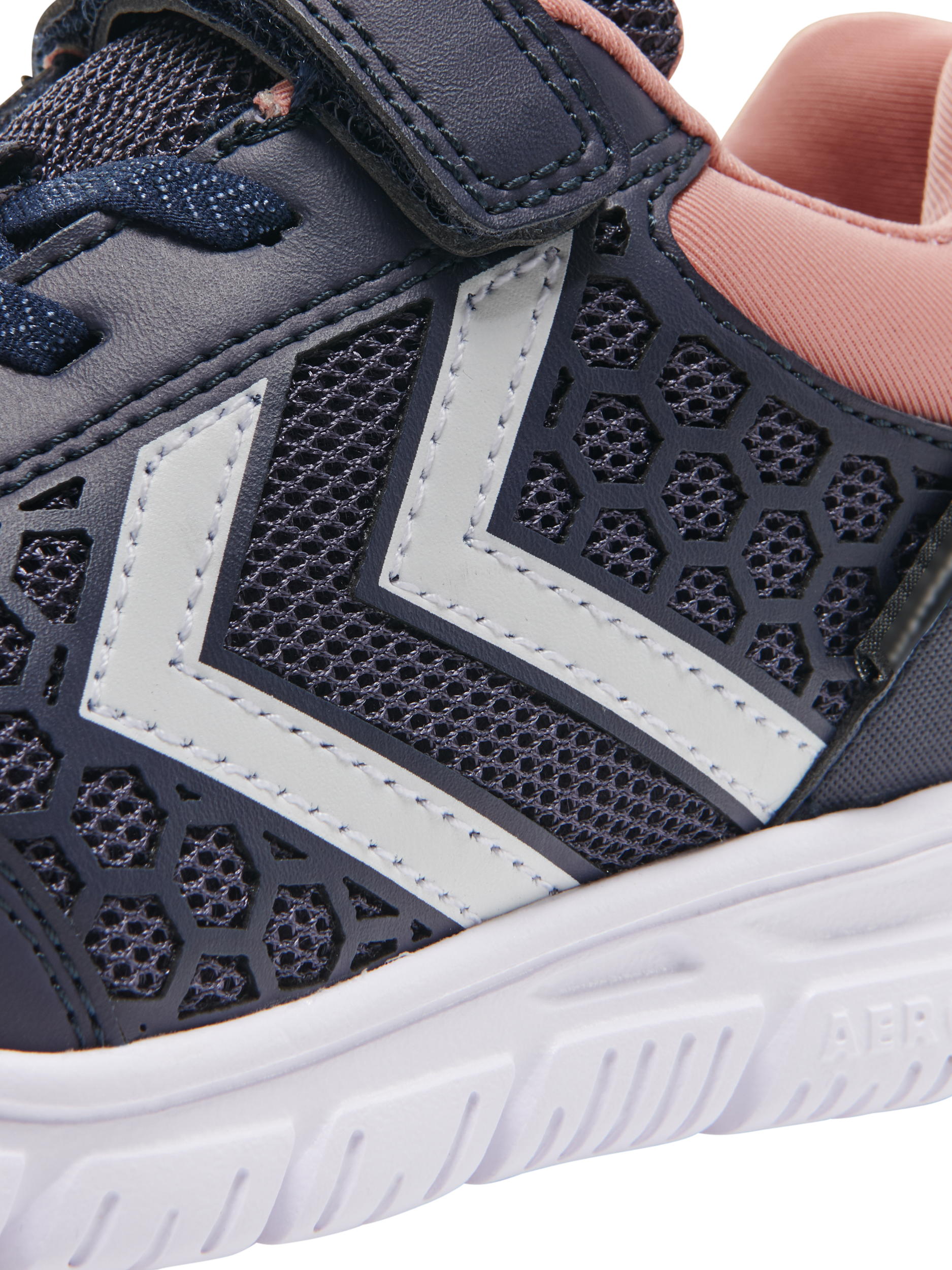 Hummel waterproof shoes Outlet