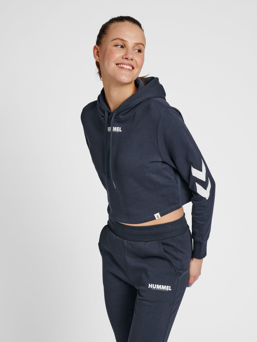 Ladies cropped hoodie sales
