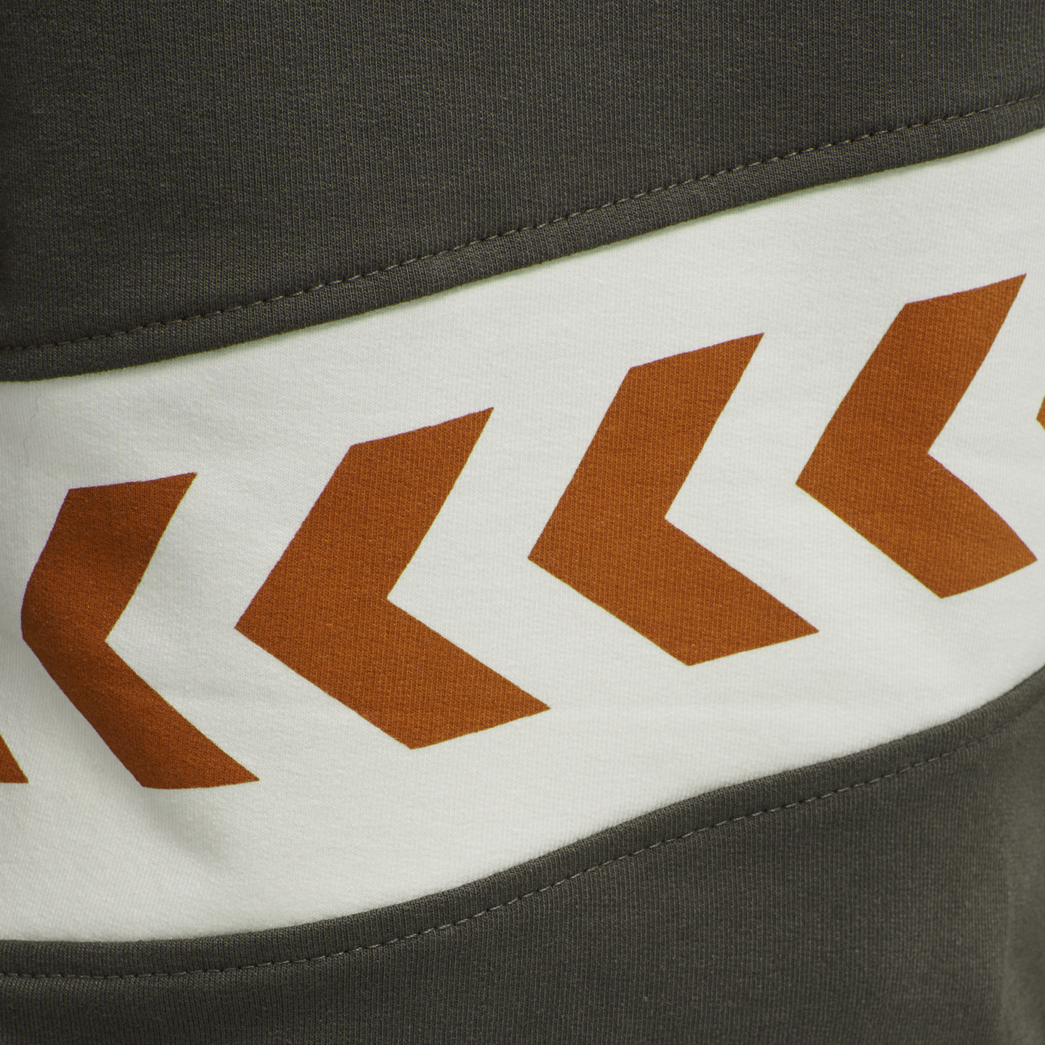 hmlCLEMENT SWEAT, 8288, packshot