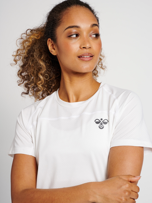 hummel GG12 TRAINING TEE S/S WOMAN - WHITE hummel.net