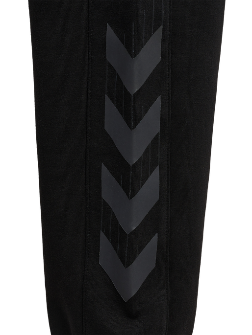 hmlTRAVEL SWEAT PANTS, BLACK, packshot