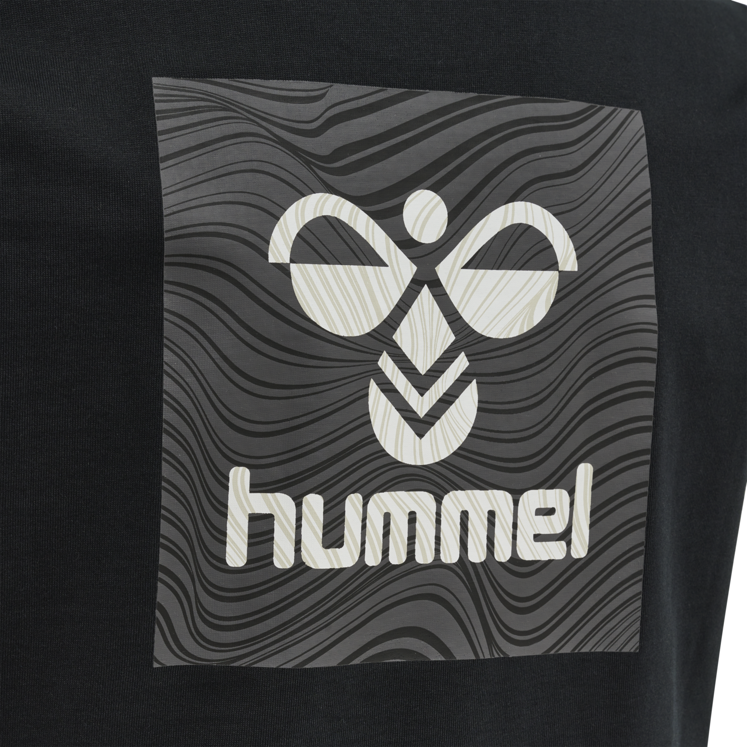 hmlOFFGRID TEE S/S KIDS, JET BLACK/FORGED IRON, packshot