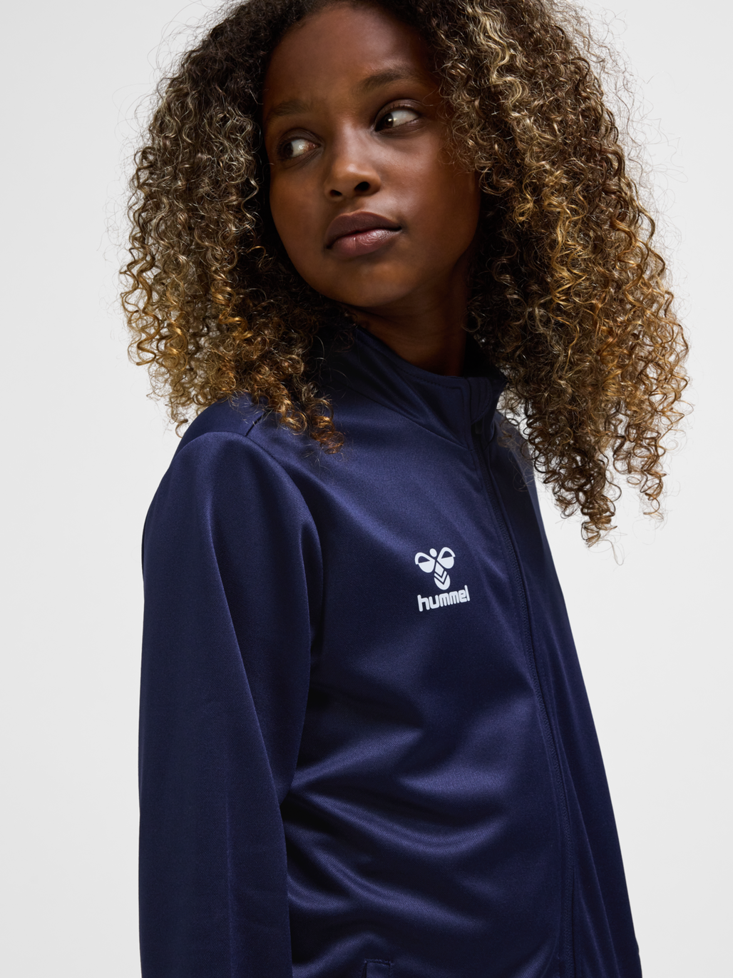 hummel ESSENTIAL TRACK JACKET KIDS MARINE hummel