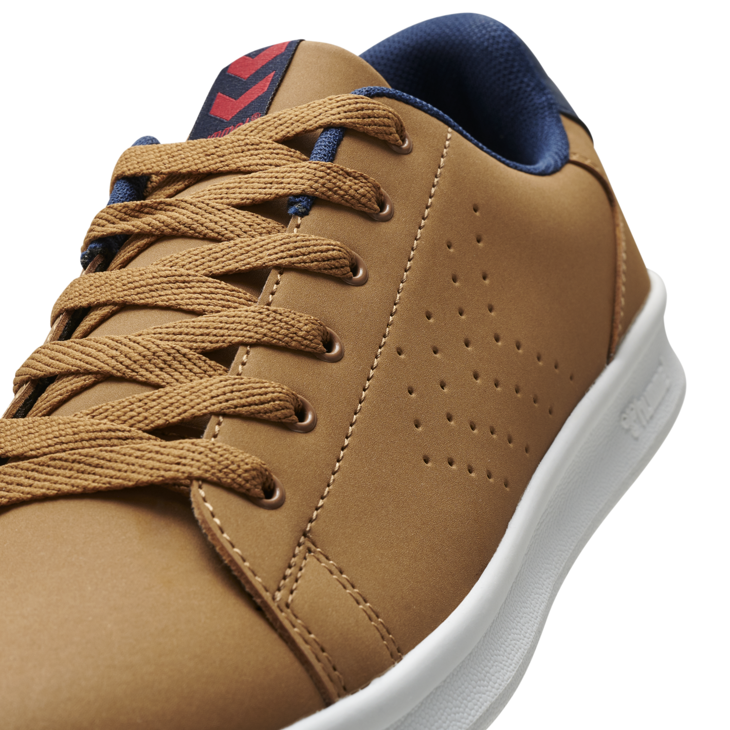 BUSAN SYNTH. NUBUCK, RUBBER, packshot