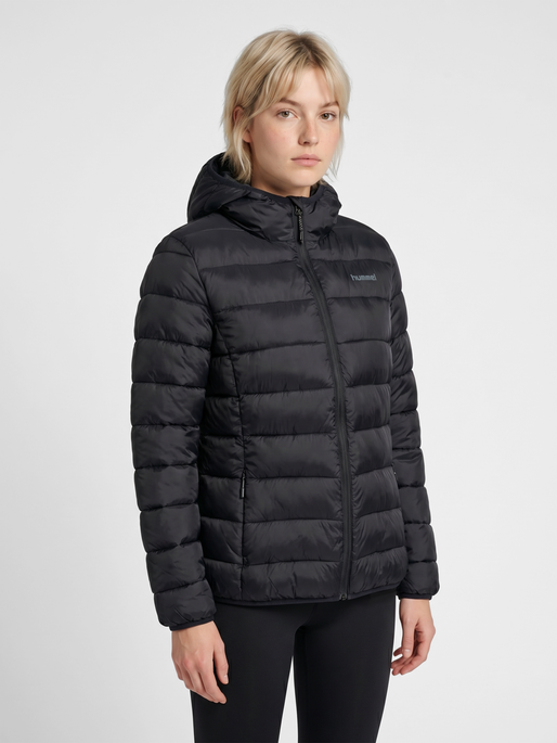 hmlLIGHTWEIGHT W PUFFER JACKET, BLACK, model