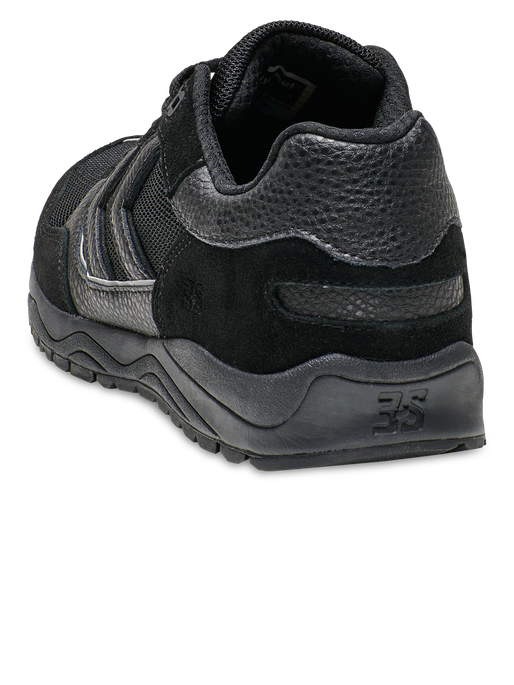 3-S, 2001, packshot