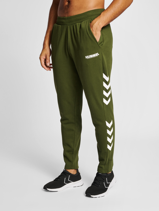 hummel LEGACY TAPERED PANTS - GREEN | hummel.net