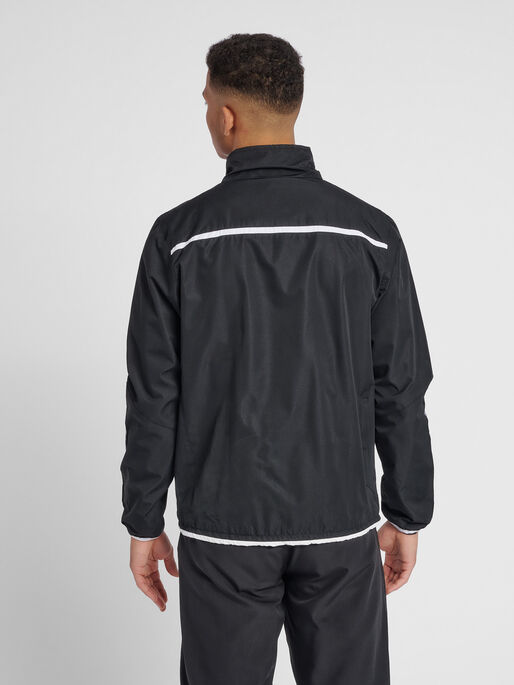 hmlAUTHENTIC TRAINING JACKET, BLACK, model