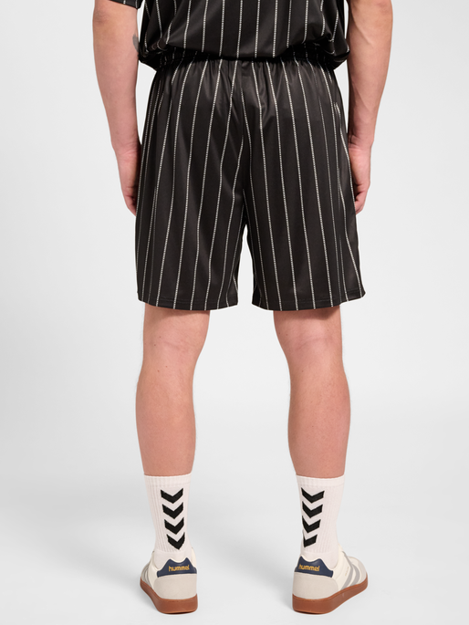 Chevron Pinstripe Shorts, BLACK/WHITE, model