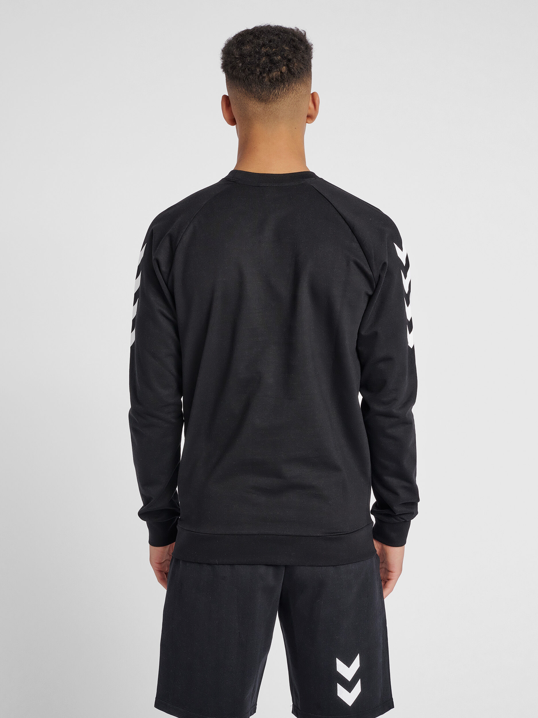 Hummel sweatshirt price sales