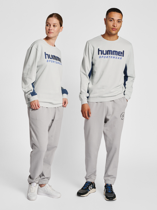 søvn mor trolley bus hummel LGC WESLEY SWEATSHIRT - HARBOR MIST | hummel.net