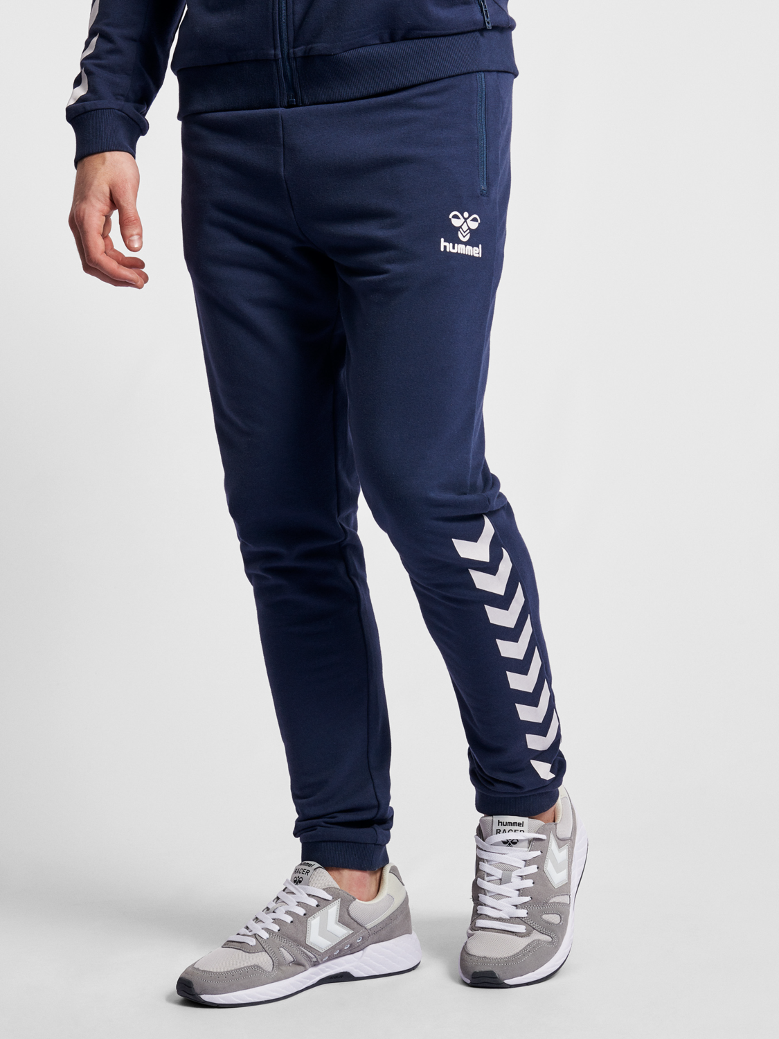 Hummel sweatpants clearance