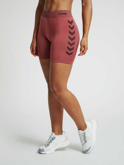 hummel FIRST SEAMLESS SHT W - MARSALA | hummel.net