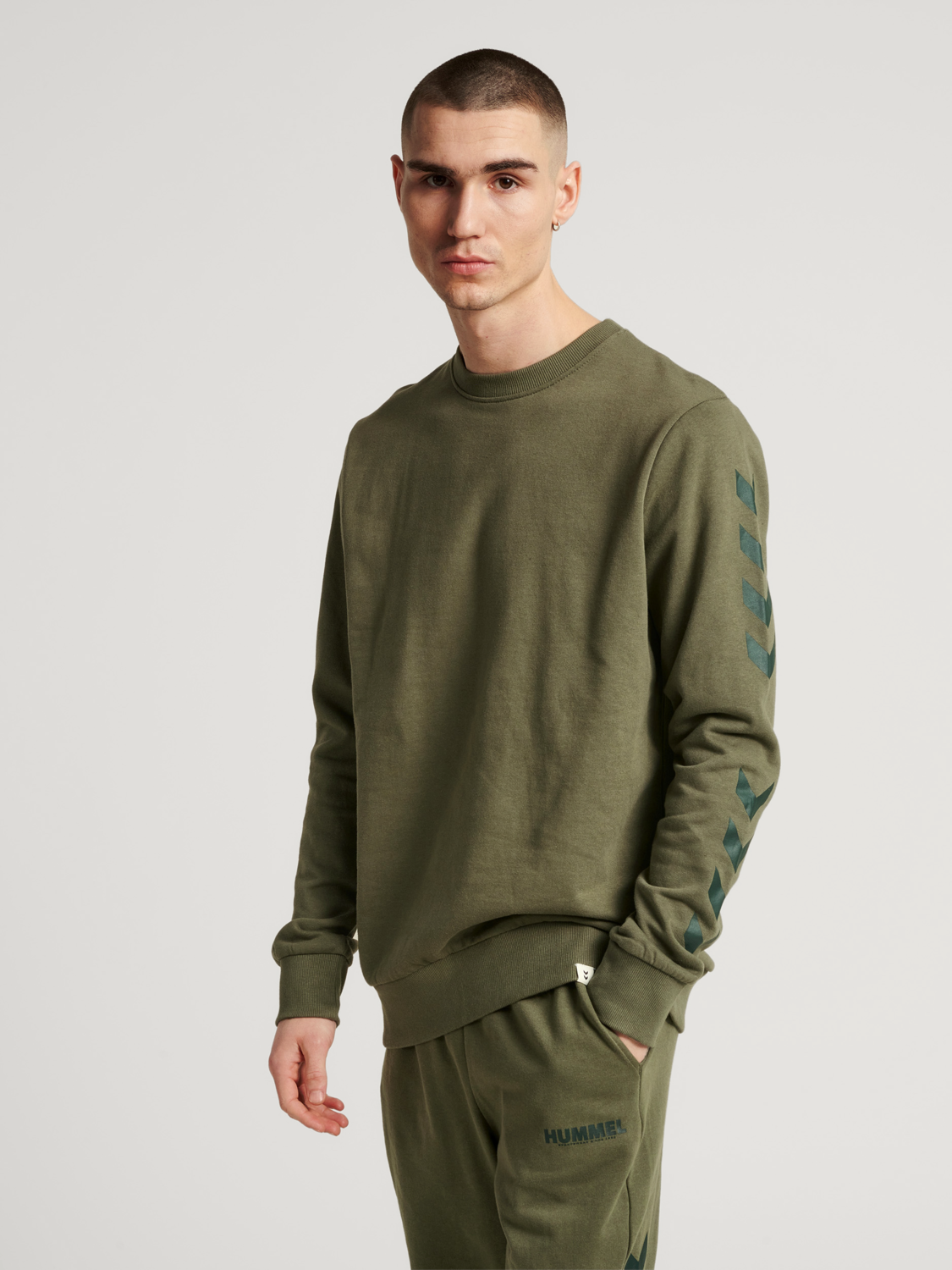 hummel sweatshirt