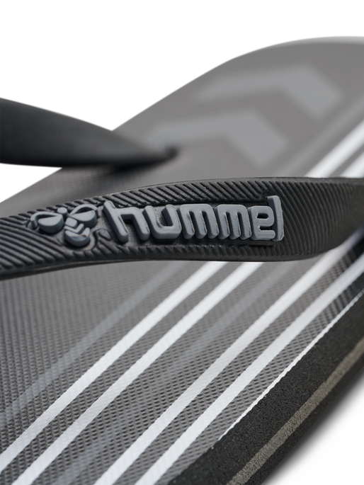 MULTI STRIPE FLIP FLOP, BLACK, packshot